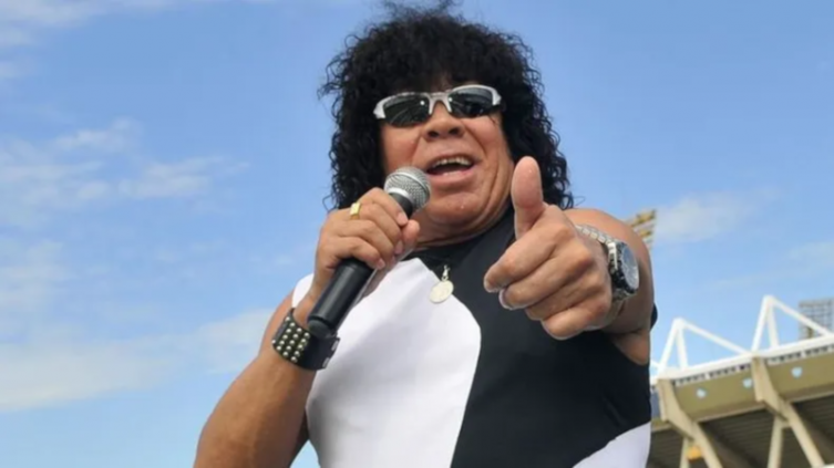 Una IA hizo cantar a la Mona Jiménez un tema de Charly García