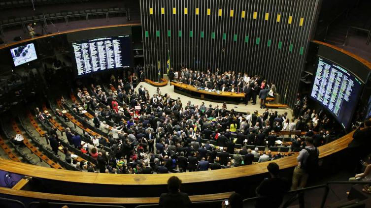 El Senado brasileño aprobó el proyecto de ley de igualdad salarial entre hombres y mujeres 