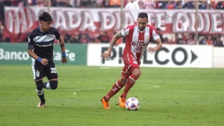 Unión hizo cuatro incorporaciones y solo juega uno