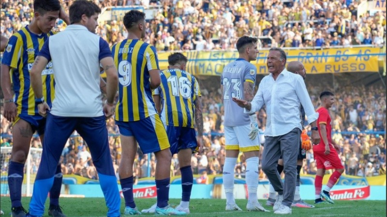 Russo arma el equipo de Central para visitar a Barracas