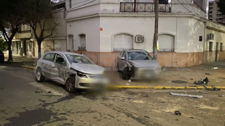 Triple choque en barrio Constituyentes