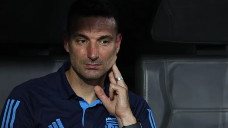 Lionel Scaloni preocupado por la agenda rumbo al Mundial 2026