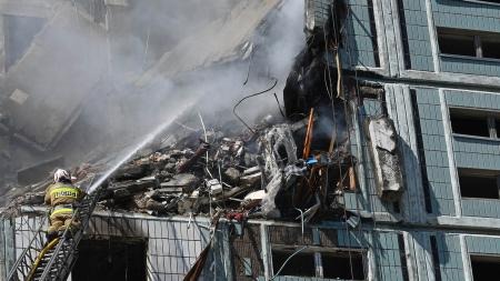 Rusia ataca Kiev con misiles en el inicio de la misión de paz de líderes africanos 