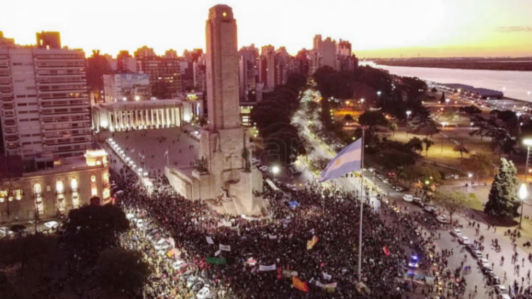 Rosario celebrará con shows musicales y concursos gastronómicos 