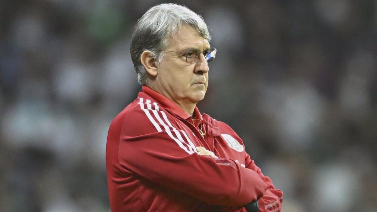 Martino reconoció estar en negociaciones para dirigir a Messi en el Inter Miami