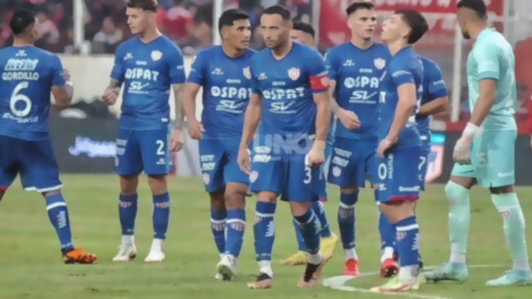 Corvalán fue crítico con Méndez por su salida de Unión