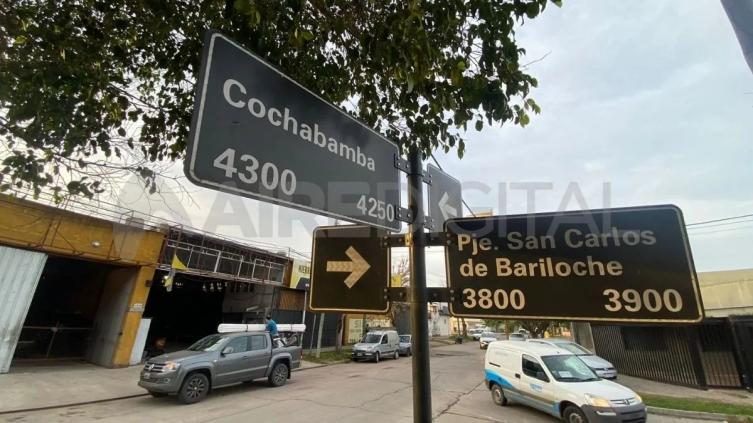 Se trenzó a golpes con un delincuente que estaba en el patio de su casa
