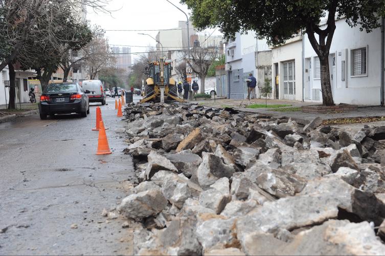 El Plan de Bacheo continúa en Mariano Comas y Barranquitas