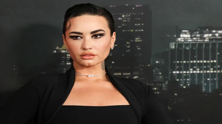 Demi Lovato tiene discapacidad visual y auditiva tras su última sobredosis