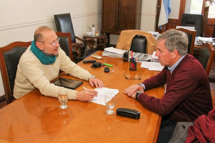 El intendente Emilio Jatón se reunió con el ministro Corach