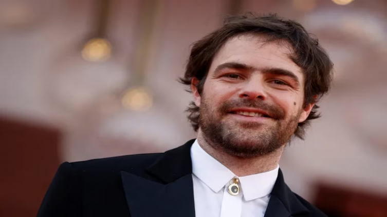 Peter Lanzani será director y actor de una película sobre una leyenda del rock argentino