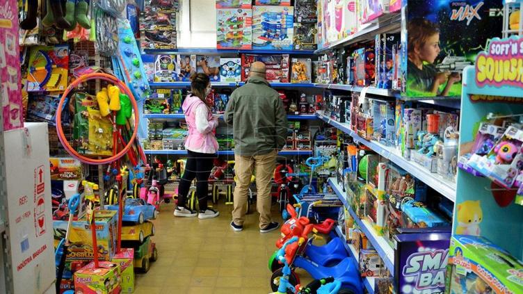 Habrá descuentos en la compra de juguetes mediante el Banco Nación