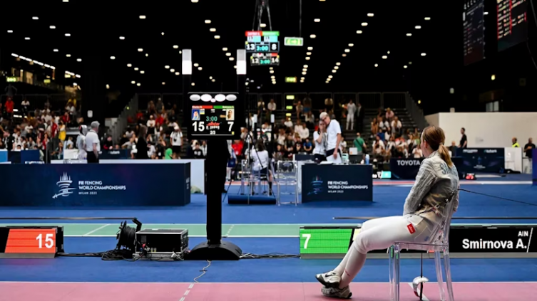 Mundial: Una atleta ucraniana le negó el saludo a su rival rusa y fue descalificada
