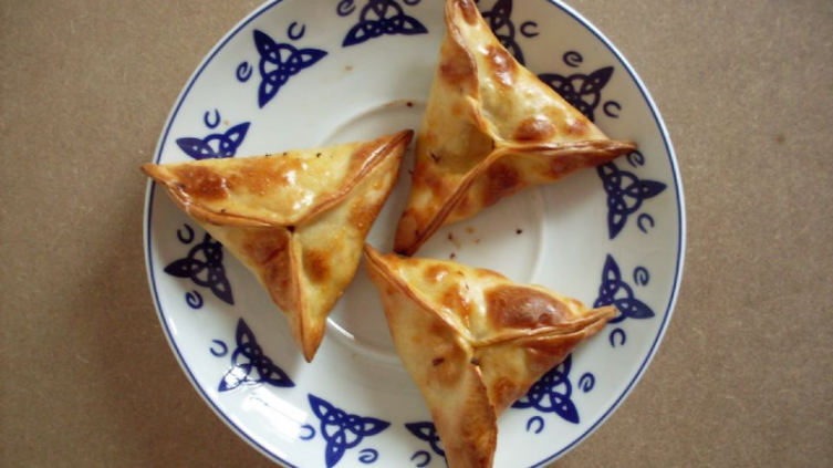 Empanadas de carne asada