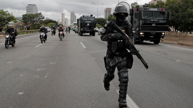 Ya son 14 los muertos en los operativos policiales en las favelas de San Pablo