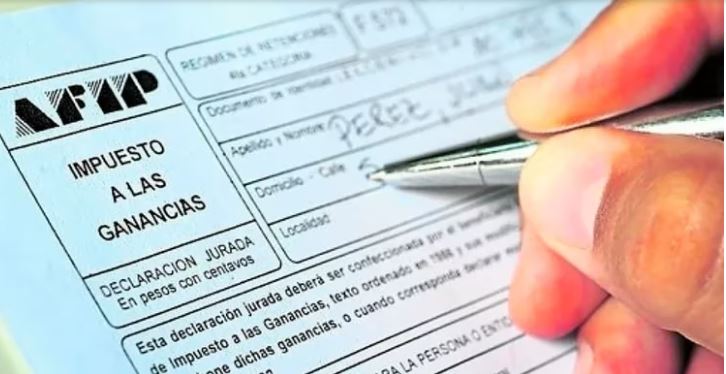 Nuevo piso de Ganancias: cómo quedan las escalas y cuándo recibirán los trabajadores la devolución retroactiva