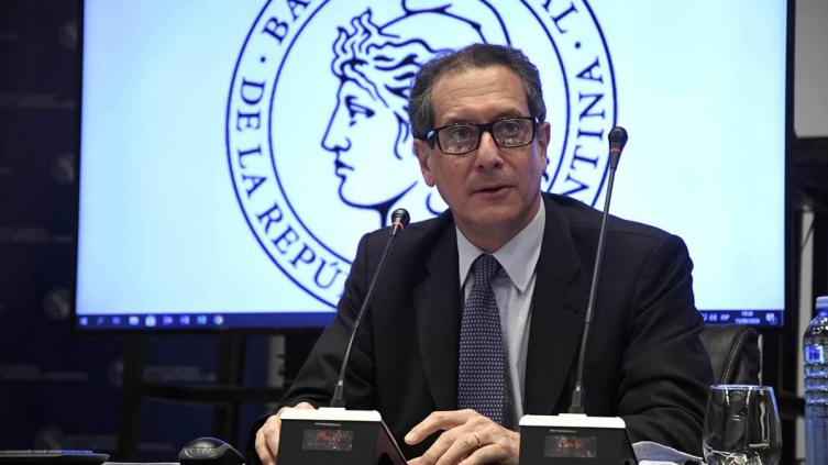 El BCRA negó que se haya vendido oro para pagarle al FMI