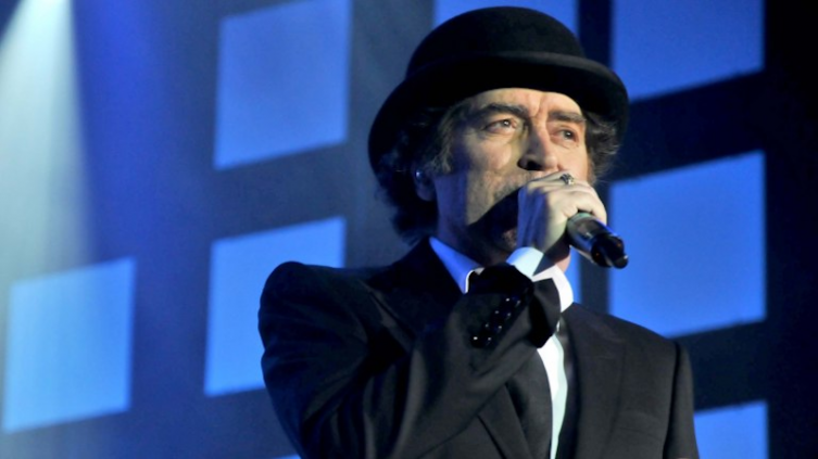 Joaquín Sabina debe pagar 2,7 millones de dólares por deudas con el fisco español