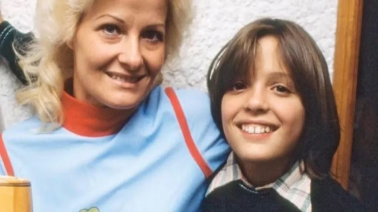 Una prima de Luis Miguel aseguró que la madre del cantante está viva