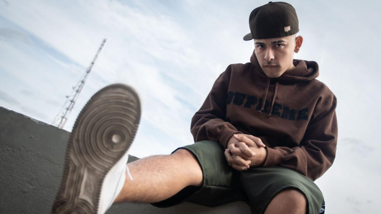 Trueno lanza