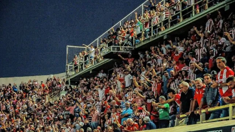 Se venden las plateas para ver el debut de Unión