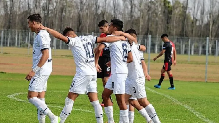 Colón perdió ante Independiente en su debut en Reserva