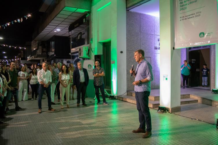 Salón Litoral: nueva convocatoria nacional, en el aniversario de la ciudad