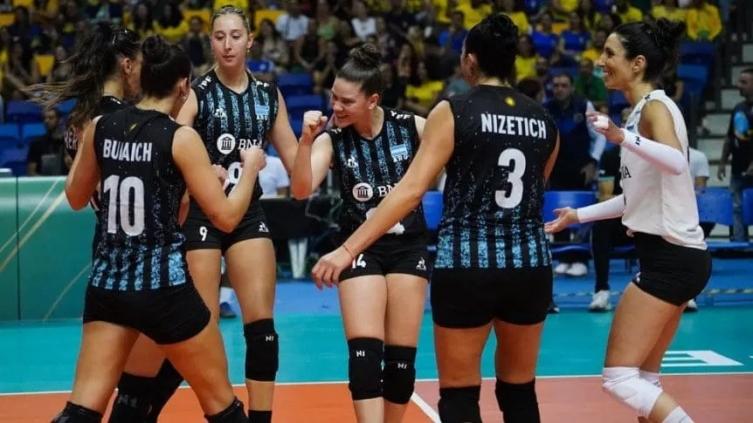 Las Panteras derrotaron a Perú en el debut en el Sudamericano