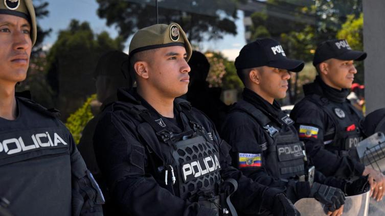 Lasso ordenó al Ejército ocuparse de la seguridad de los candidatos