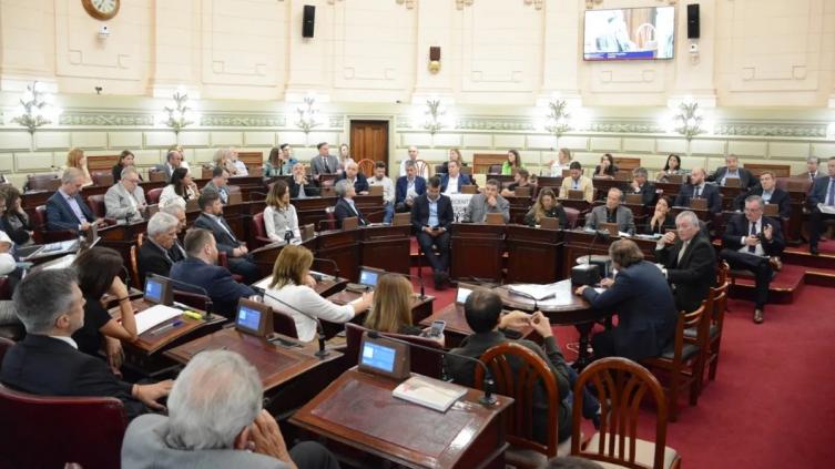 El gobierno envió a la Legislatura 42 pliegos de postulantes para cubrir cargos judiciales