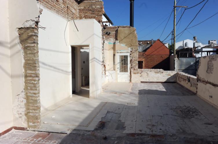 Explosión en Mariano Comas: terminó la demolición de la vivienda lindera