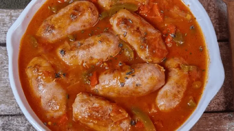 Chorizo a la pomarola