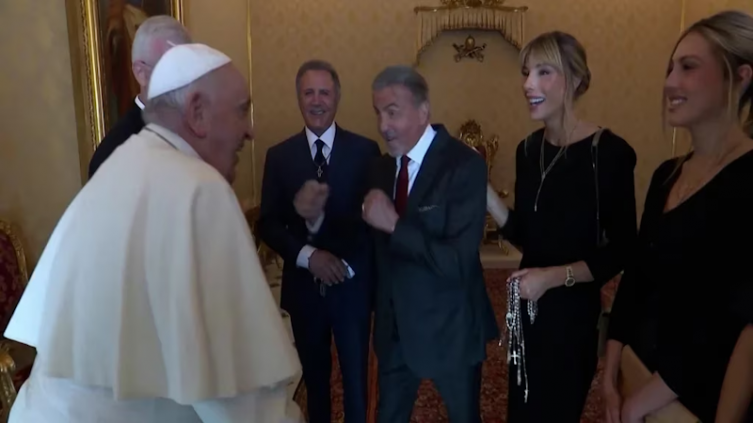 Sylvester Stallone  visitó al papa Francisco