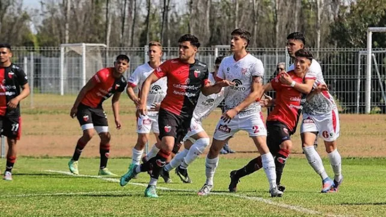 Colón derrotó a Instituto en reserva