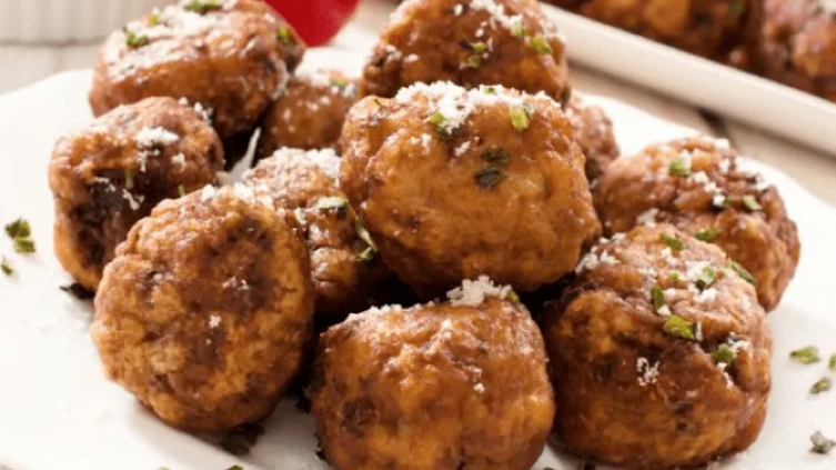 Receta de albóndigas rellenas