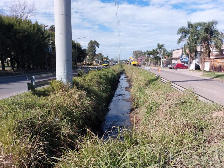 Trabajos de bacheo, iluminación y mantenimiento previstos para este jueves