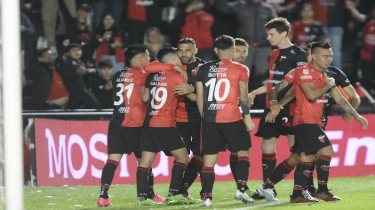 A favor de Colón en la fecha donde lucha por la permanencia