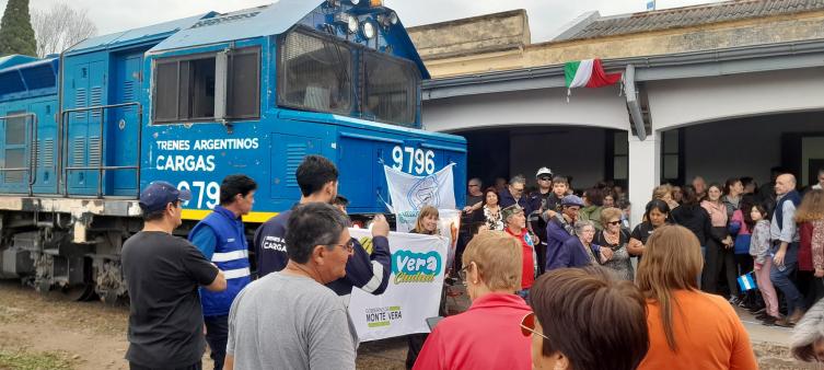 Después de 30 años, el tren volvió a unir Santa Fe con Laguna Paiva