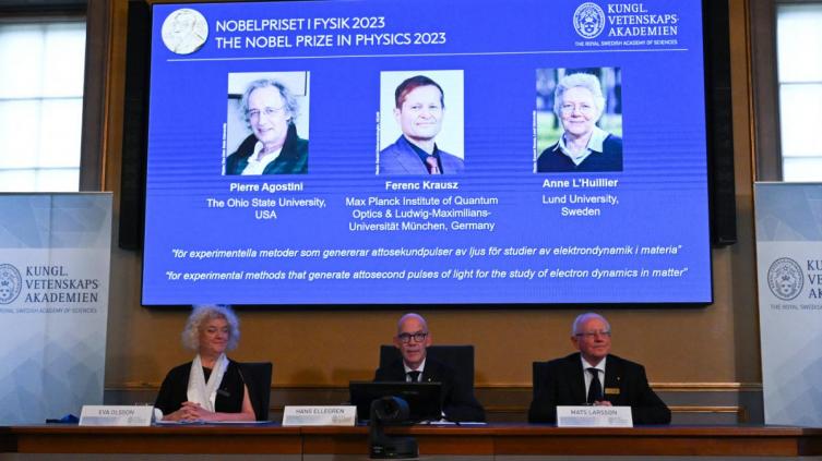 Premio Nobel de Física para tres científicos por mejorar el estudio de los electrones