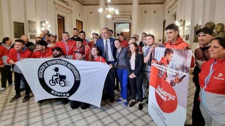 Diputados insiste con la necesidad de una Ley de protección de trabajadores de deliverys