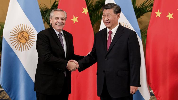 Alberto Fernández viaja a China para participar del III Foro de la Franja y la Ruta