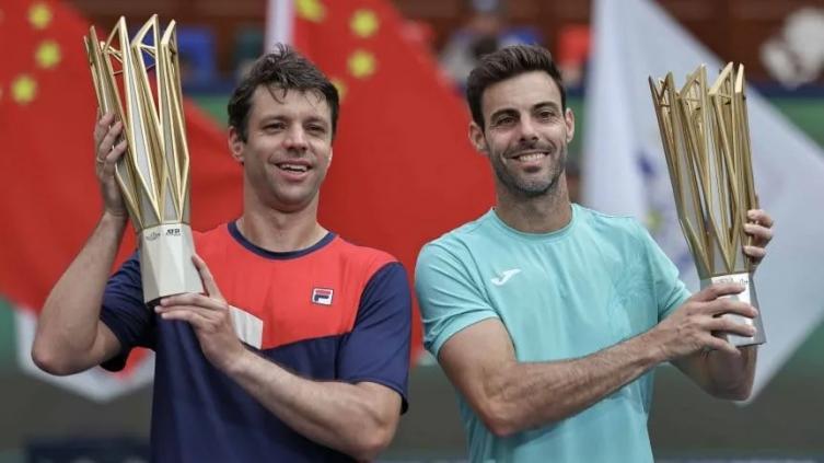El marplatense Horacio Zeballos, campeón del Masters 1000 de Shangai junto a Marcel Granollers