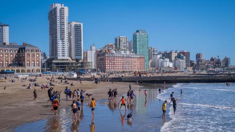 Más de un millón y medio de turistas se movilizaron en el país por el fin de semana largo