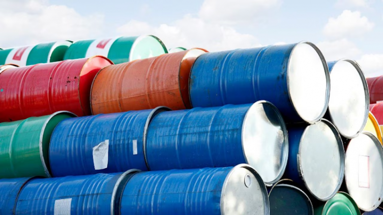 Petróleo registra fuerte subida por temores de escalada en Oriente Medio