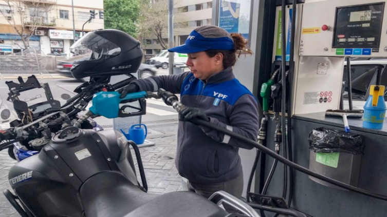 Las petroleras prometen normalizar el abastecimiento en los próximos días