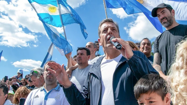Massa llega a Santa Fe con el compromiso de llevar un 