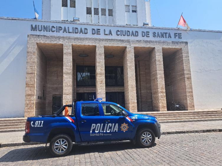 Evacuaron la municipalidad de Santa Fe ante un llamado advirtiendo sobre un explosivo