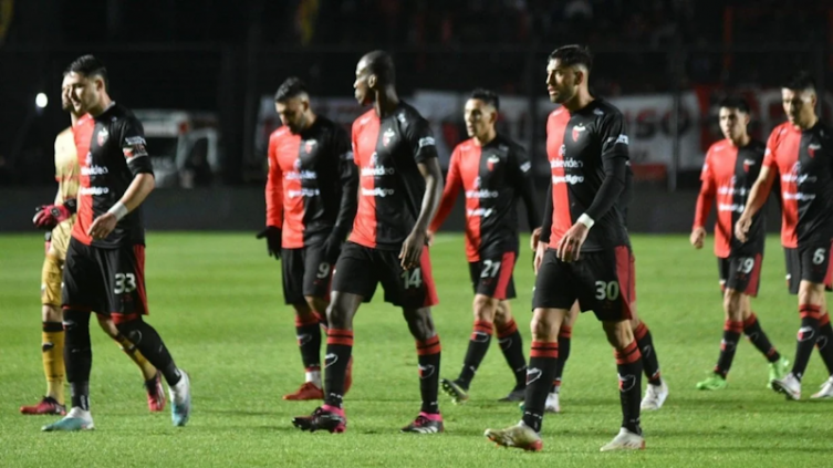 Colón no puede contra rivales directos de visitante