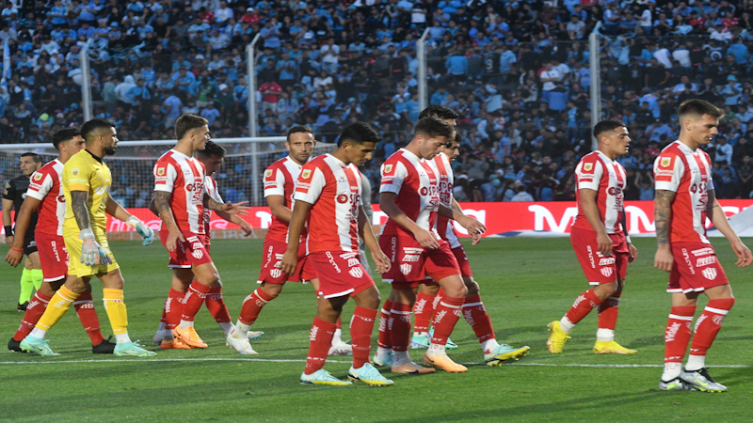 Unión sigue dependiendo de sí mismo para salvarse
