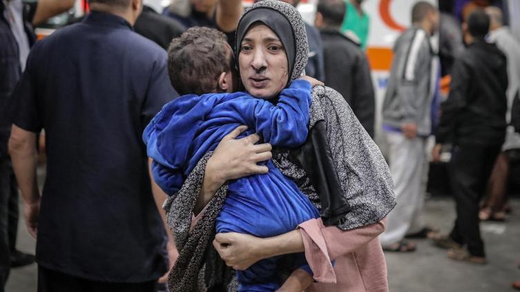 Tropas israelíes toman por asalto el mayor hospital de Gaza